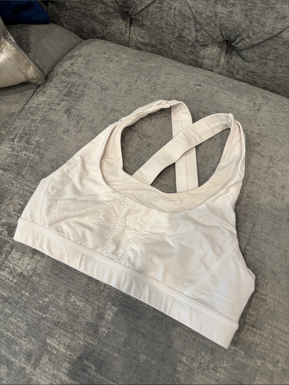 Lululemon Stuff Your Bra II White - Size 6